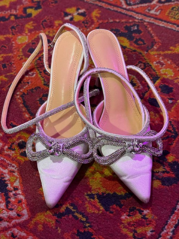 Shoes size 40