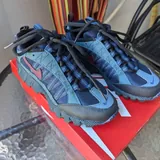 Женские кроссовки Nike Air Humara QS 1