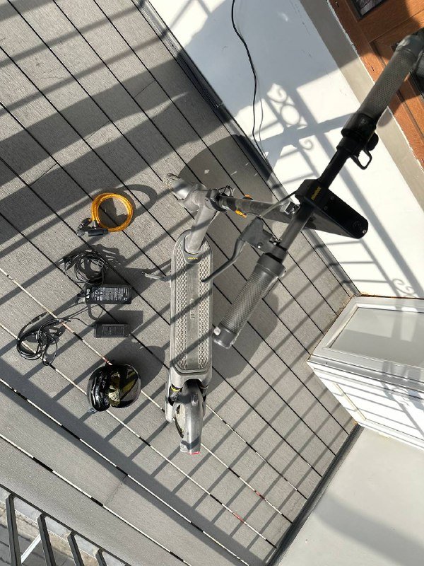 Самокат Ninebot Max G2 с комплектом девайсов