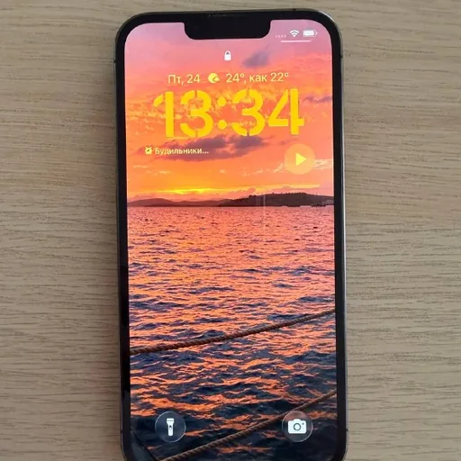 iPhone 13 Pro 128GB, iPhone 14 128GB, MacBook Pro 13" 2017