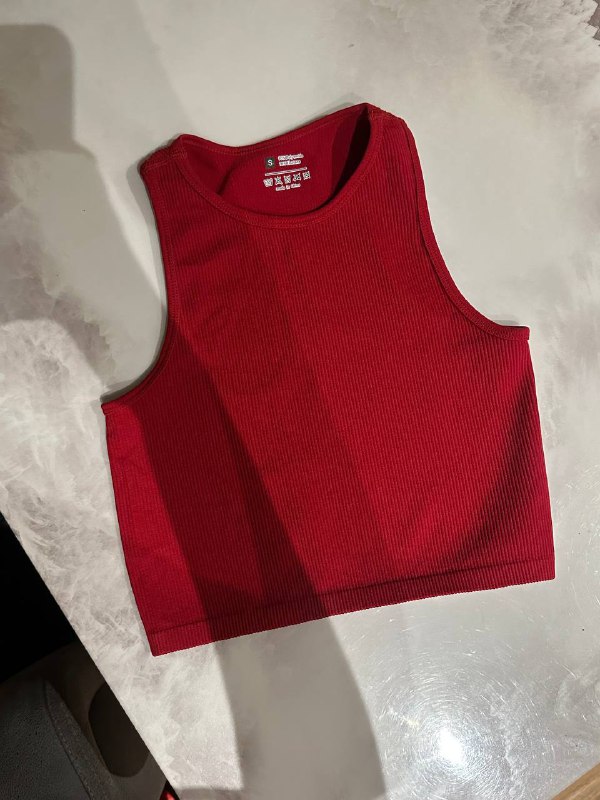 Топы женские 3