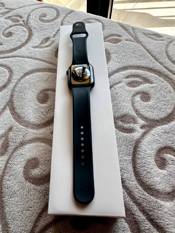 Apple Watch 8 series 5