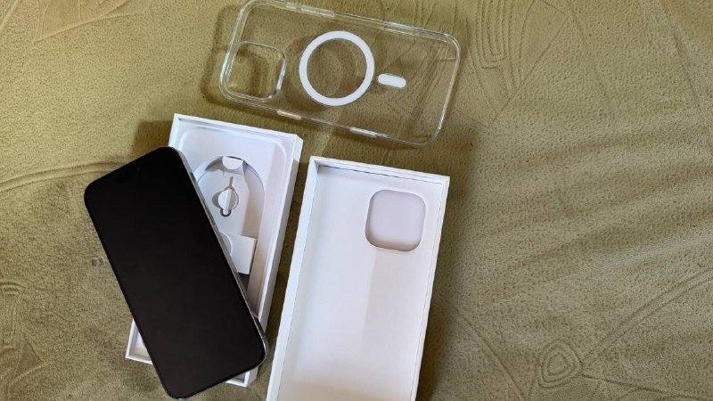 iPhone 16 Pro Max 256GB 2