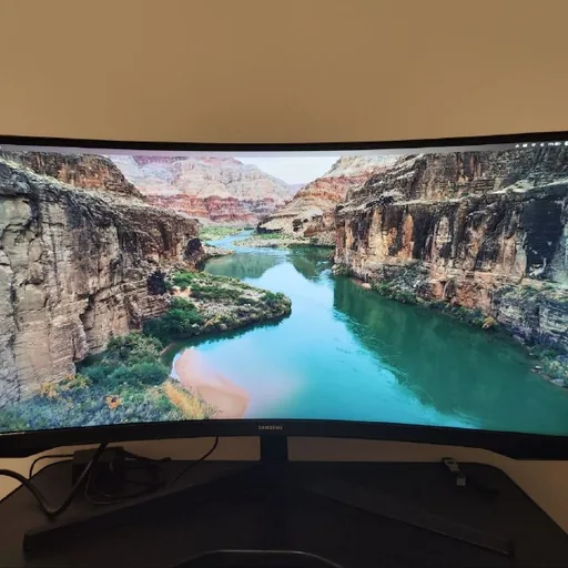 Samsung Odyssey G5 монитор