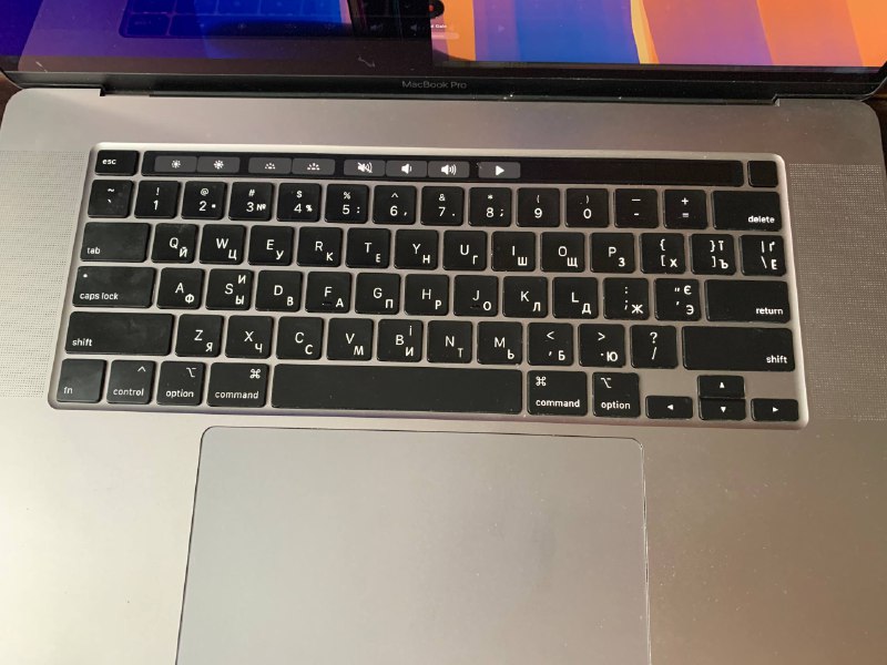 Macbook 16 pro 2019 i9 1tb 16gb 5500m 4