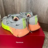 Женские кроссовки Reebok Floatzig 2 2