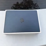 MacBook Air 13,6 дюйма M4, 16 ГБ, SSD 512 ГБ 1