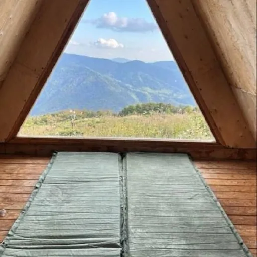 Самонадувающиеся коврики, спальный мешок