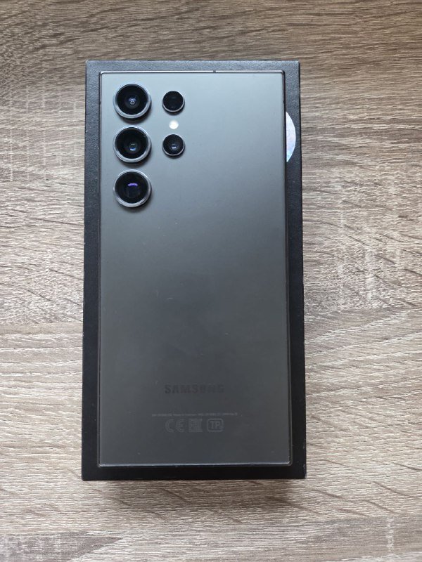 Samsung Galaxy S24 Ultra 12/256GB Titanium Black 3
