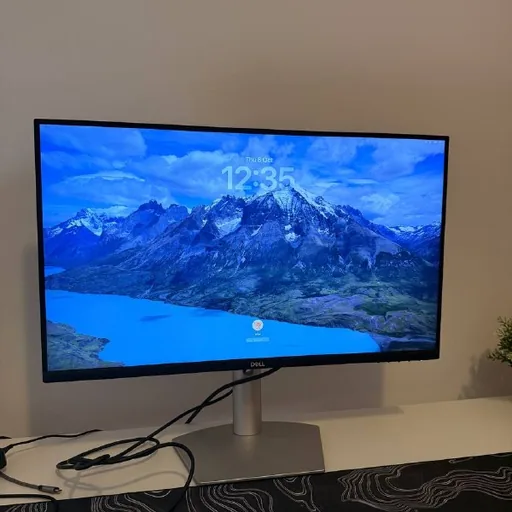 Dell S2722DC monitor, Apple Magic Trackpad, Apple Magic Keyboard, Logitech Brio 300, IKEA Elloven