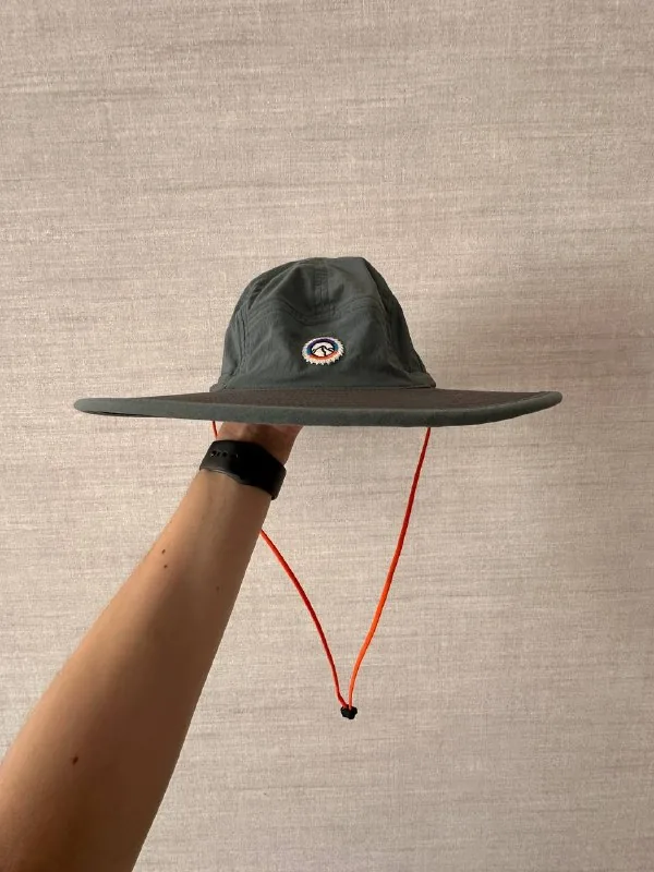 Patagonia bucket hat, size S 1