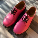 Розовые ботинки Dr. Martens 1461 5