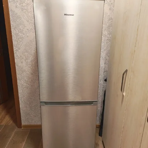 Холодильник Hisense RD-23DC Silver