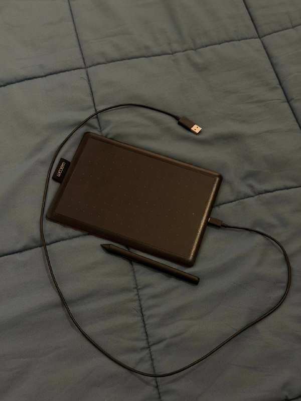 Графический планшет One by Wacom CTL-472