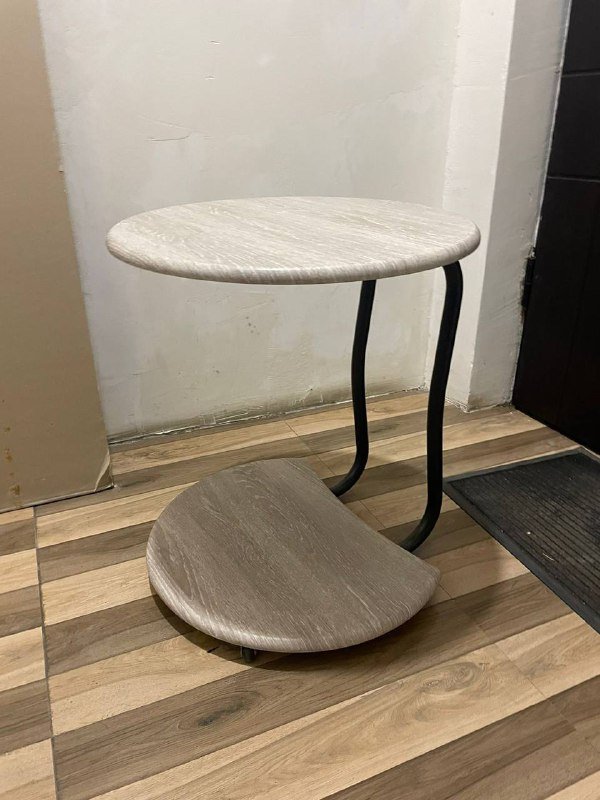 Журнальный приставной столик 2