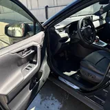 Toyota RAV4 Black Edition 4