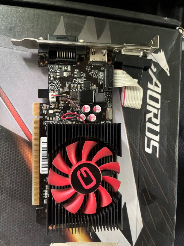 Материнская плата Asus P8H61, i3 3210, кулер Deepcool, видеокарта GT 630 7