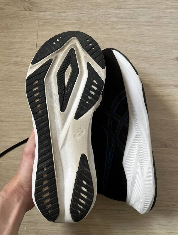 Беговые кроссовки Asics Versablast 4 5