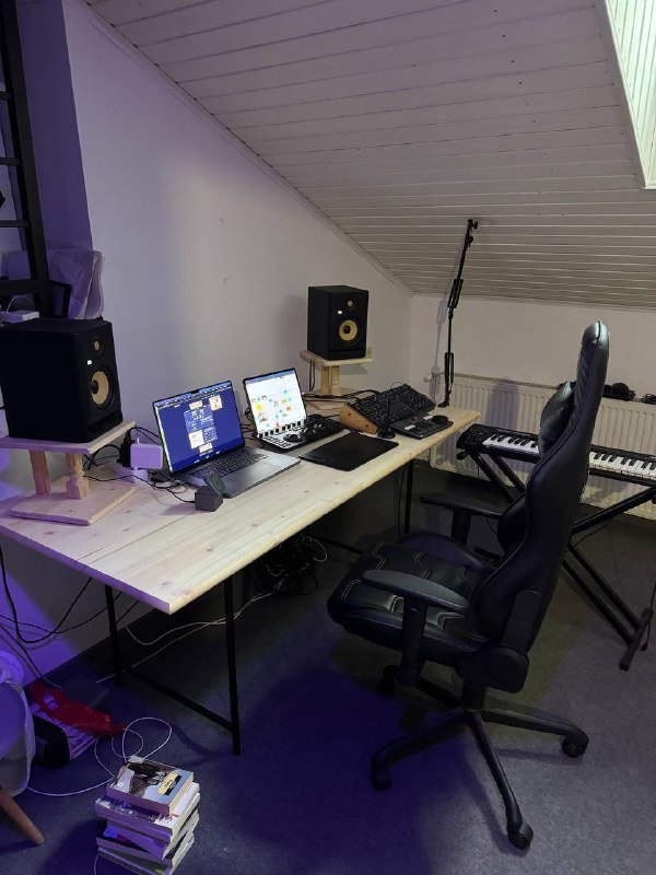 Мониторы KRK Rokit 5, MIDI клавиатура M Audio Keystation 49 mk3