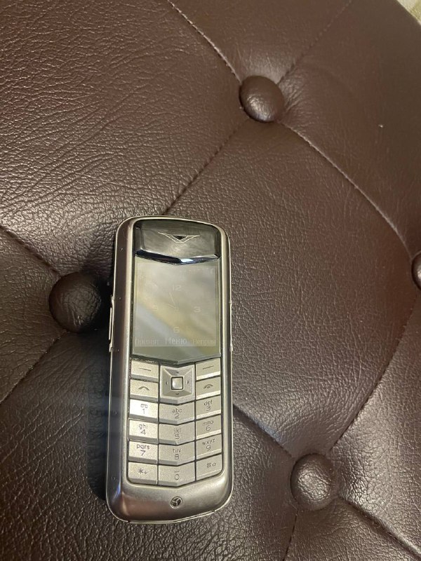 Телефон VERTU Conseleration 2