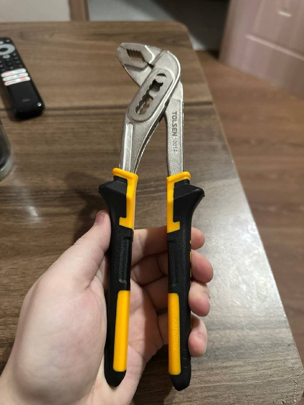 газовый ключ новый