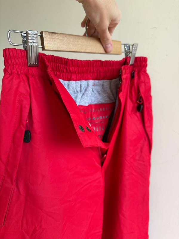 Женские лыжные штаны красного цвета 2