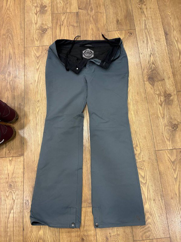 Сноуборд, крепления, шлемы, защита, куртка, ботинки, штаны 8