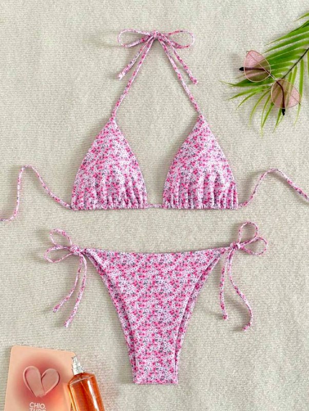 Купальники разных цветов и размеров 3