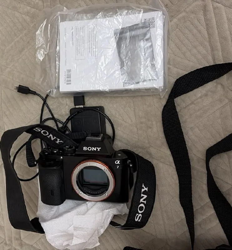 Полнокадровый фотоаппарат Sony A7 Mark 1
