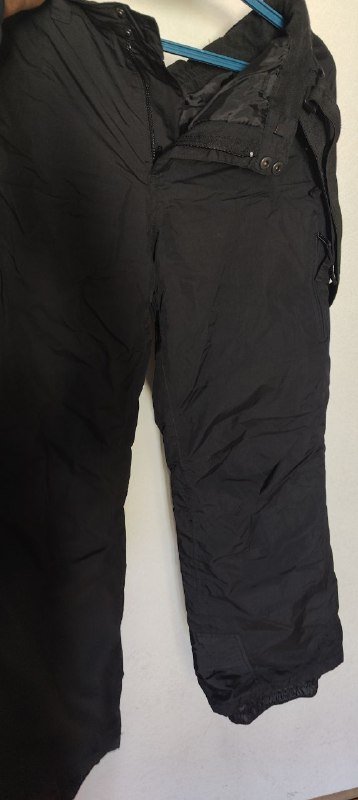 Куртка женская, штаны мужские и женские, обувь зимняя 3