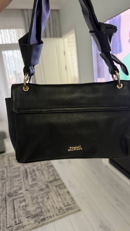 Черная сумка Tommy Hilfiger оригинал 2