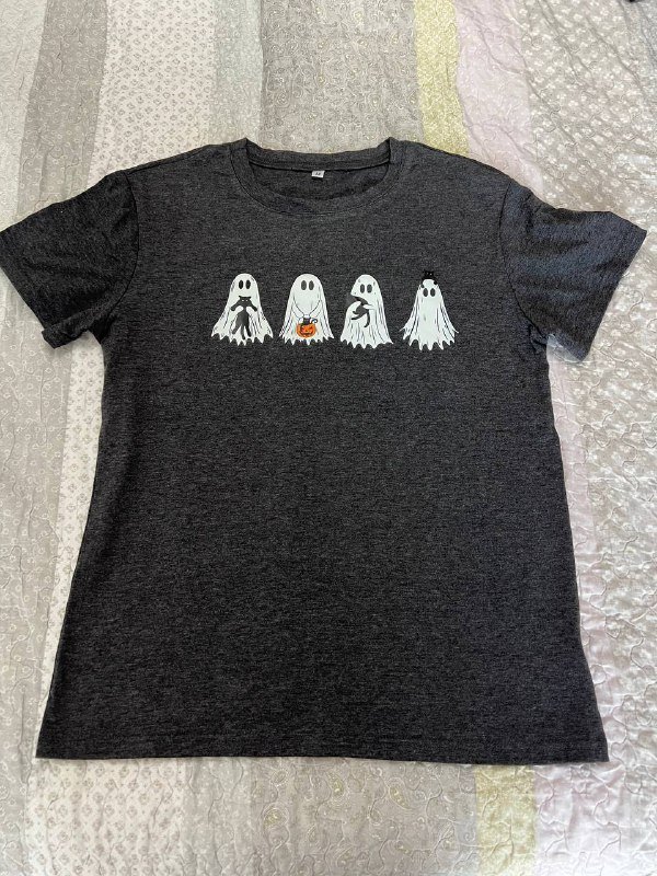 Футболка с милыми приведениями, размер M