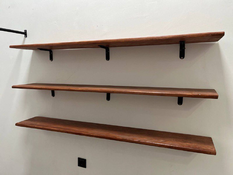 Полки, лэд доска, зеркало, стол, морозилка, холодильник, барная стойка, вешалки 2