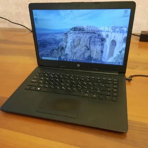 HP 14-cm0006ur ноутбук