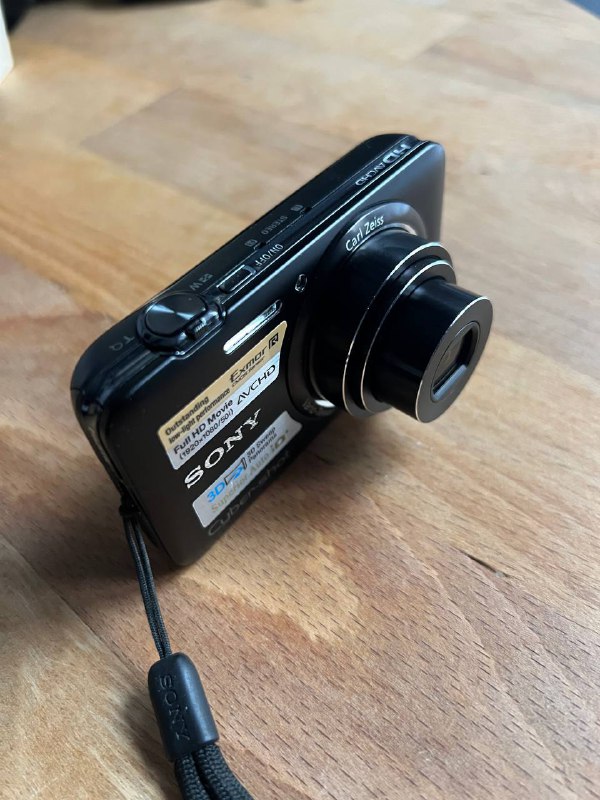 Цифровая камера SONY DSC-WX7