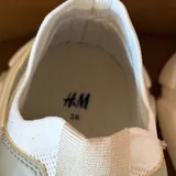 Женские кроссовки H&M 4