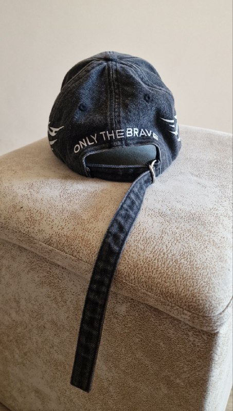 Мужские джинсы Diesel, бейсболка мужская Diesel, пляжные шорты Diesel 10