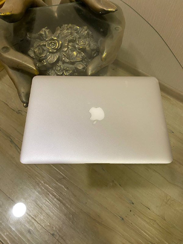 MacBook Air 2017 с зарядкой 4