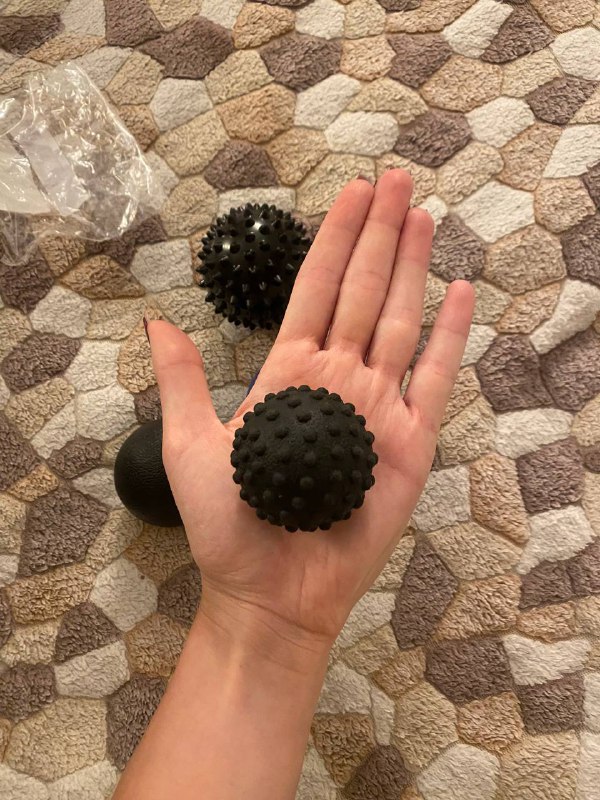 МФР мячи игольчатый черный плоский, роллы, наколенники 2