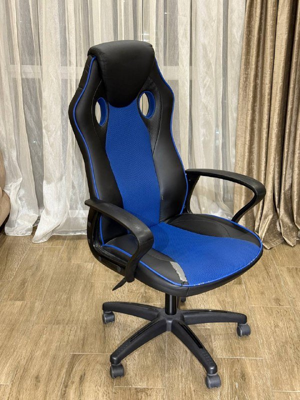 Компьютерное кресло б/у