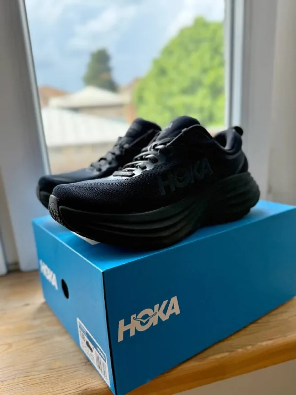 HOKA Bondi 8 кроссовки 1