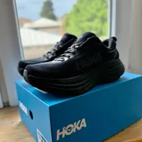 HOKA Bondi 8 кроссовки 1