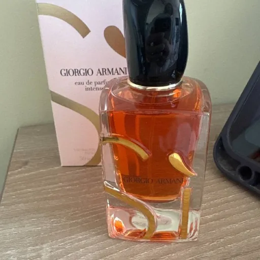 Духи Giorgio Armani Eau de Parfum 50 ml