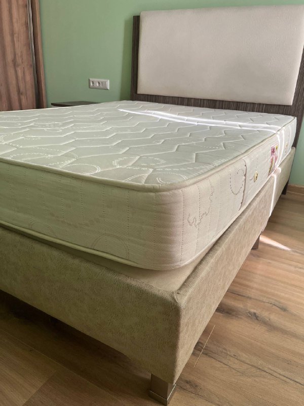кровать с матрасом 140х190 гостиничного образца 4