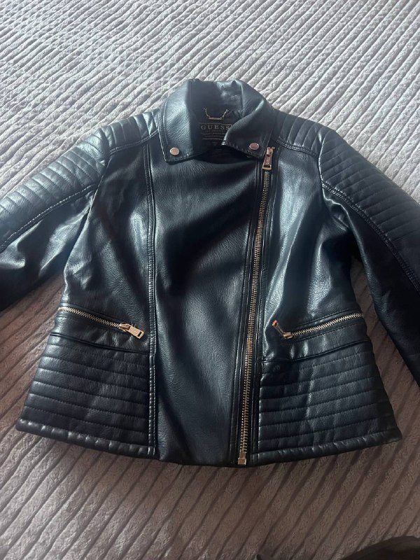 Куртка Guess, размер М