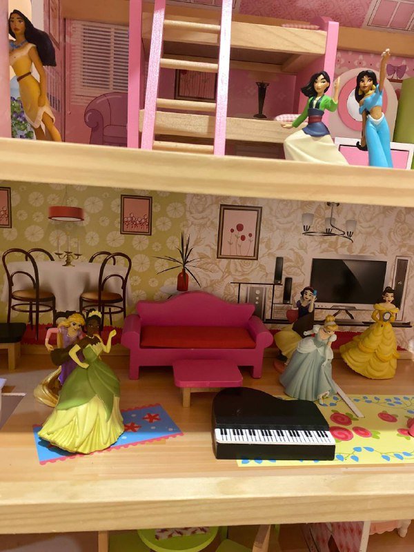 Кукольный домик с мебелью 7