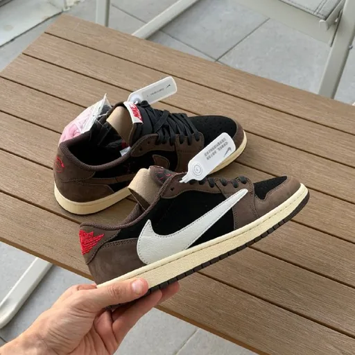 Nike Air Jordan 1 Low OG SP Travis Scott