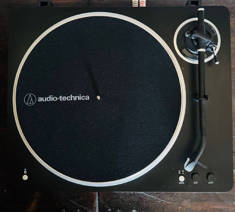 Виниловый проигрыватель Audio-Technica LP70XBT 4