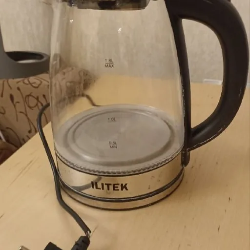 Чайник Ilitek