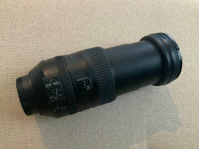 Объектив Nikon 28-300mm AF-S ED VR, сумка для фотоаппарата 2